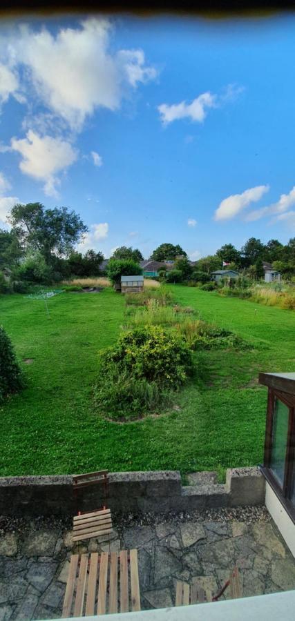 Quirky Cottage - Dogs Welcome Corsham Exterior foto
